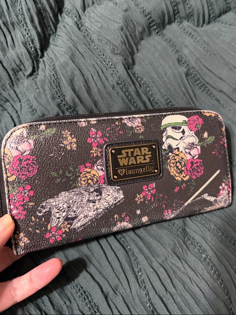 Loungefly Star Wars Floral Zip Wallet – Black with Pink & Yellow Accents
